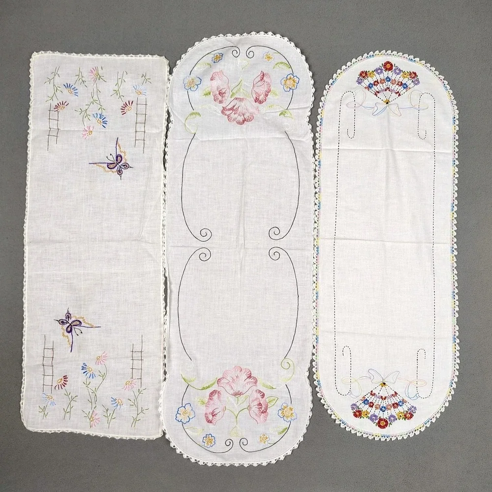 Vintage MCM Floral Table Runner Cloth Set (3) Various Small 36